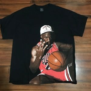 Michael Jordan 3 peat T-Shirt Size XL